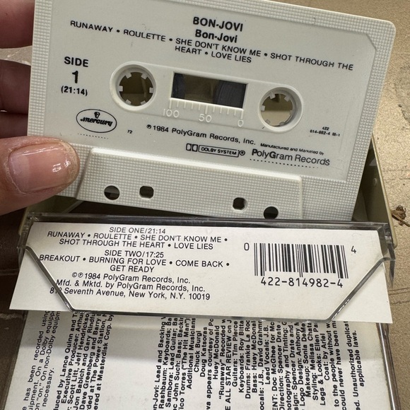 Bon Jovi Cassette Tape - Picture 4 of 4